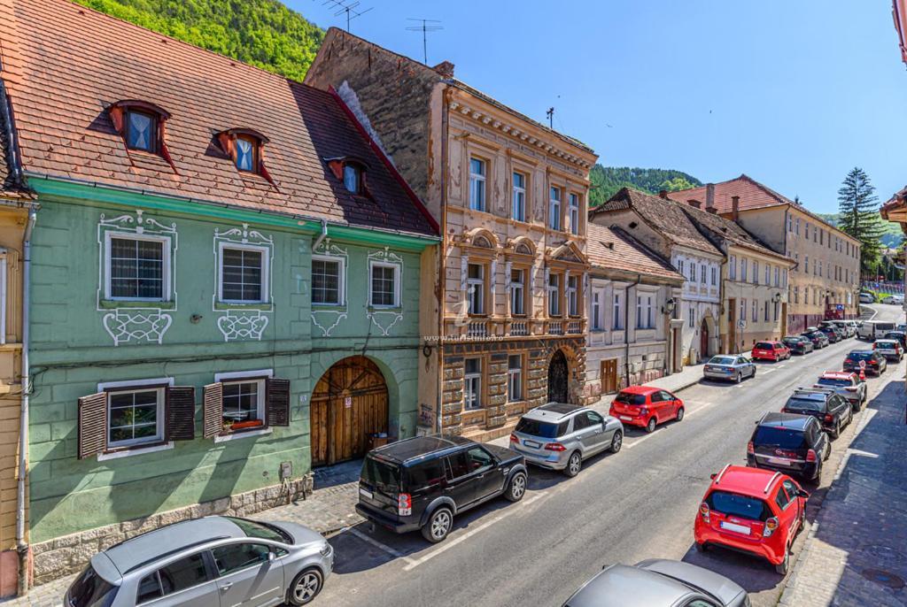 3 Min To Everything-Stylish-Modern-Old Fortress Brašov Exteriér fotografie